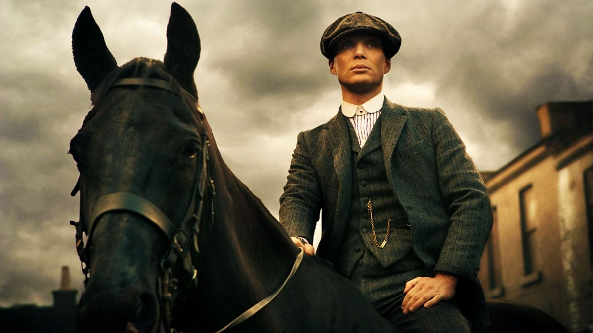 How to Style a Newsboy Cap: The Ultimate Guide for 2026