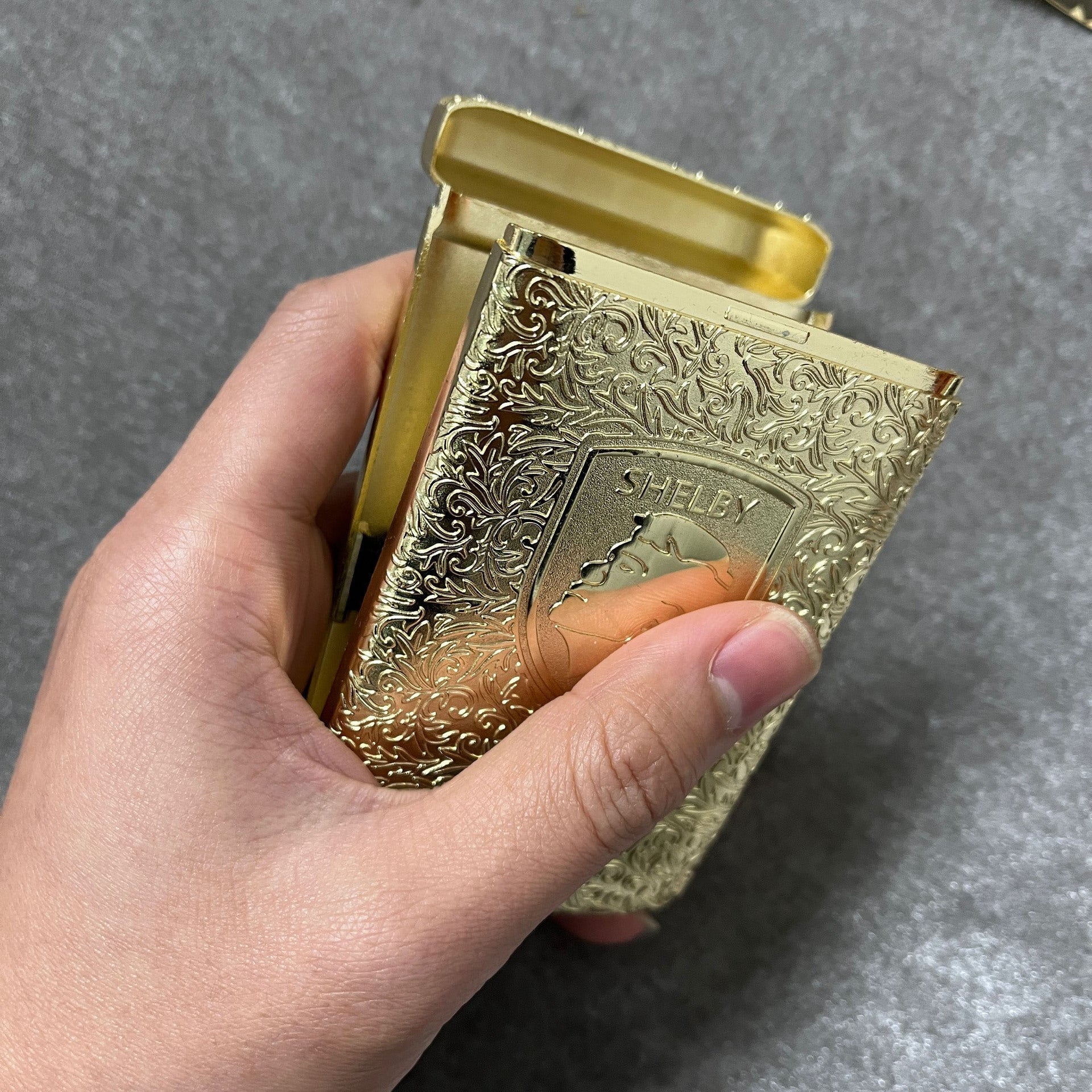 Shelby Cigarette Case